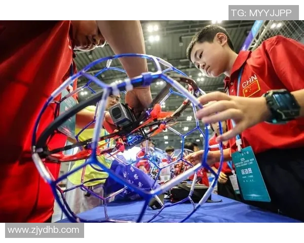 《超智能足球第一季：球星争锋，智能技术引领未来赛场新风潮》